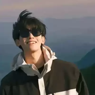 丁芷巧